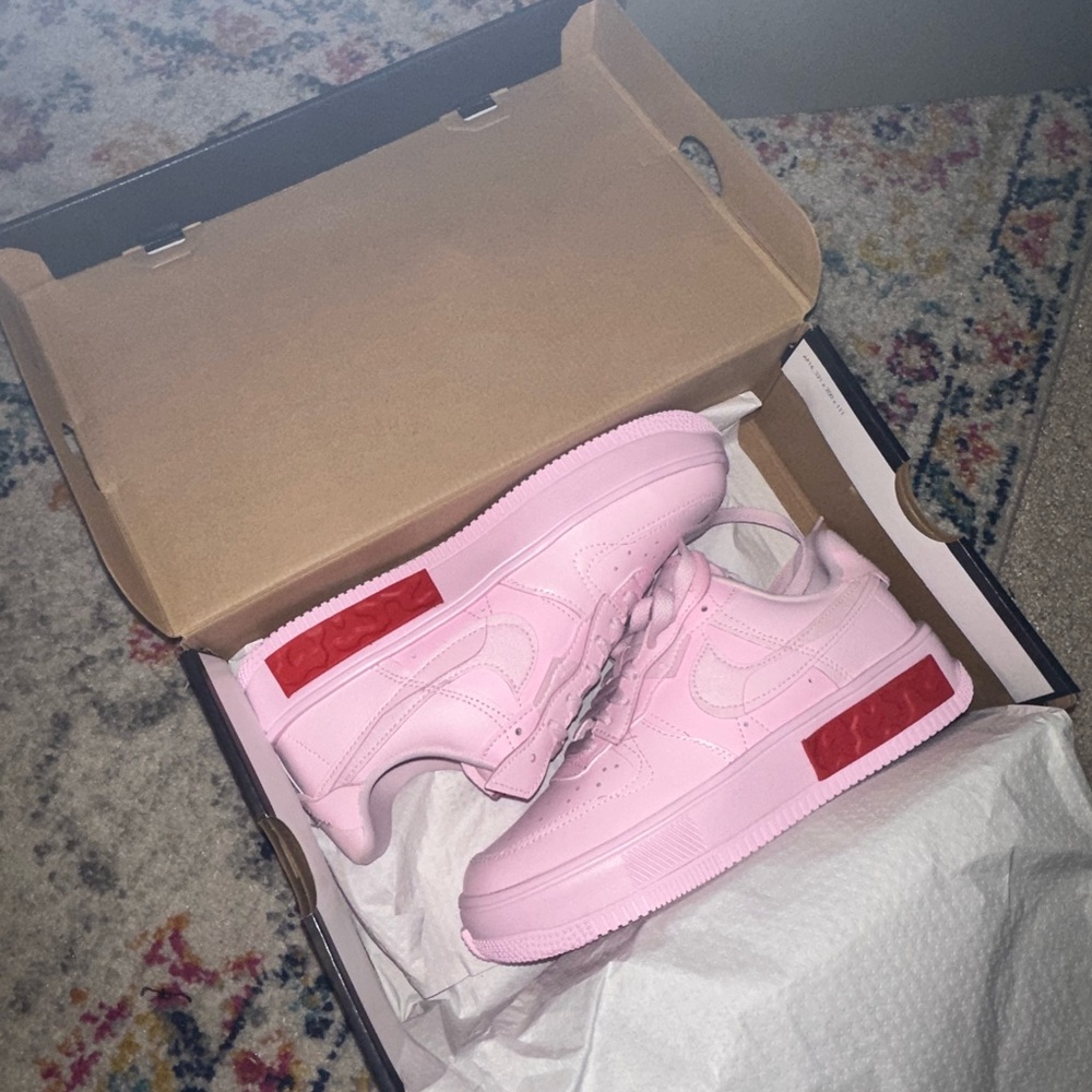 NEVER WORN Nike Air Force 1 Fontanka in Pink Foam NWT